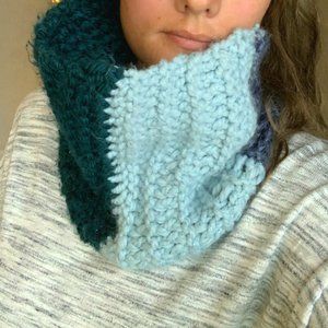 Blue Color Block Cowl Knit Scarf